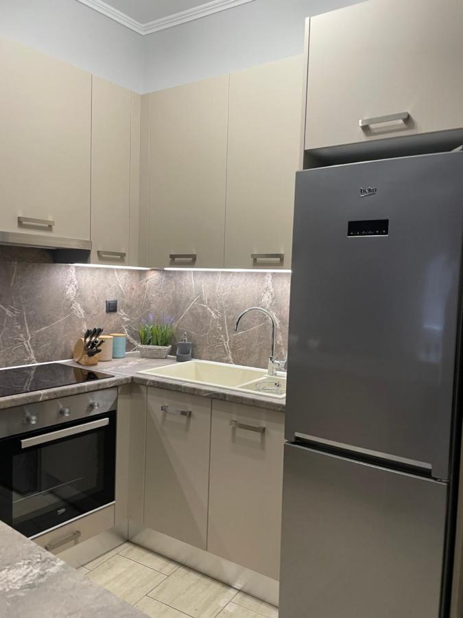 Nemeapolis 1 Apt Luaran gambar
